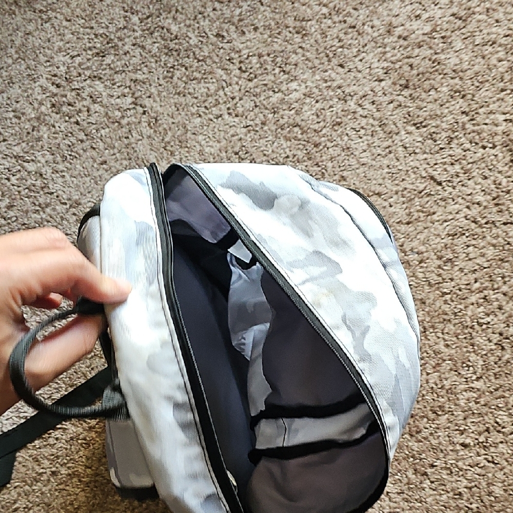 Under Armour Gray Camo Backpack - Picture 7 of 10
